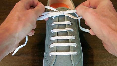 how to lace sneakers